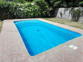 Foto 1 de Casa en venta en Quequén - Necochea - 4 ambientes con pileta