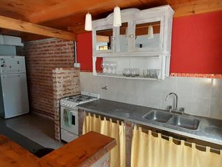Foto 7 de Casa en venta en Quequén - Necochea - 4 ambientes con pileta