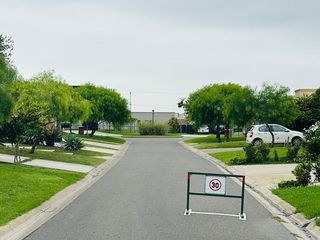 Foto 5 de Terreno  Central 550  m2 - Santa Elena