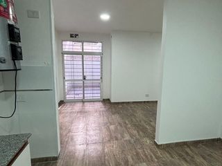 Foto 7 de Departamento en Lanús Este