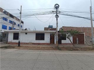 Foto 1 de VILLA EL SALVADOR - VENTA CASA COMO TERRENO - ÁREA 108 m2