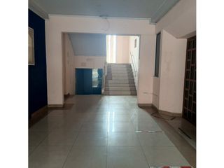 Foto 10 de La Magdalena, Edificio en Renta, 1,950m2, 3 Ambientes