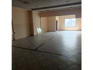 Foto 16 de La Magdalena, Edificio en Renta, 1,950m2, 3 Ambientes