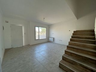 Foto 10 de VENTA DUPLEX DOS DORMITORIOS