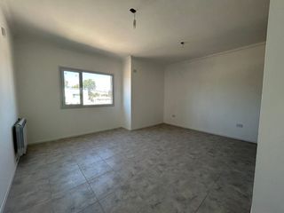 Foto 31 de VENTA DUPLEX DOS DORMITORIOS