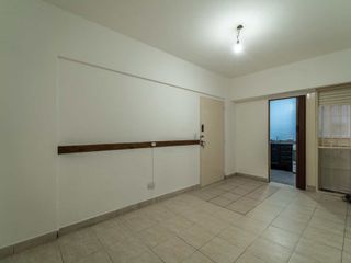 Foto 2 de VENTA DEPARTAMENTO 2 AMBIENTES EN VILLA URQUIZA
