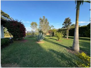 Foto 33 de Venta de Hermosa Casa Campestre Cerca del Aeropuerto