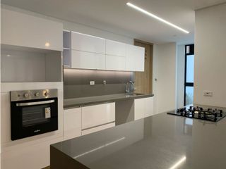 Foto 3 de Venta de Apartamento en Exclusivo Conjunto Cerrado en Llanogrande