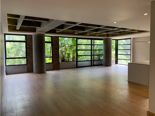 Foto 3 de Venta Apartamento en El Poblado, Sector el Campestre