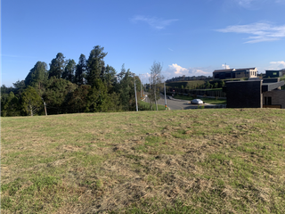 Foto 1 de Venta de Lote en Alto de Palmas Via Aeropuerto en Unidad Cerrada