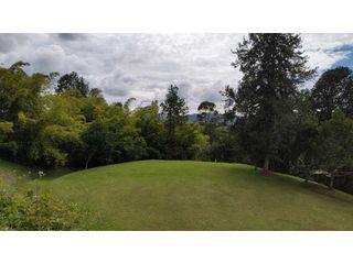 Foto 2 de Hermoso Lote En Venta Cerca al Aeropuerto Exclusiva Parcelación