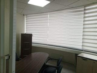 Foto 10 de VENTA OFICINA  CON PARQUEO VISTA AL RIO PUERTO SANTA ANA (AGE)