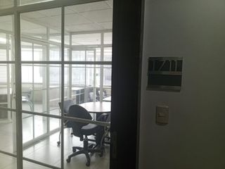 Foto 12 de VENTA OFICINA  CON PARQUEO VISTA AL RIO PUERTO SANTA ANA (AGE)