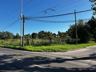 Foto 2 de LOTE UNIFICADO EN VENTA SOBRE PANAMERICANA, RUTA 9, KM 34, EL TALAR TIGRE.-