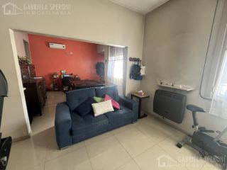 Foto 4 de CASA PH 3 ambientes VENTA Banfield