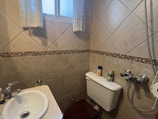 Foto 7 de CASA PH 3 ambientes VENTA Banfield