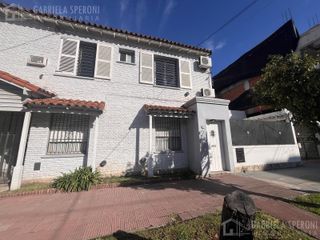 Foto 1 de CASA PH 3 ambientes VENTA Banfield