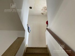 Foto 14 de Casa en venta 2 dormitorios - Av. Caraffa 786 - Villa Cabrera.