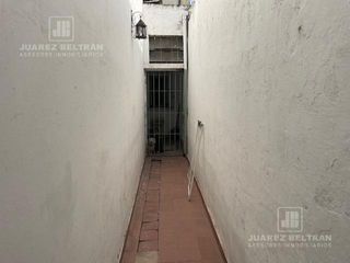 Foto 12 de Casa en venta 2 dormitorios - Av. Caraffa 786 - Villa Cabrera.