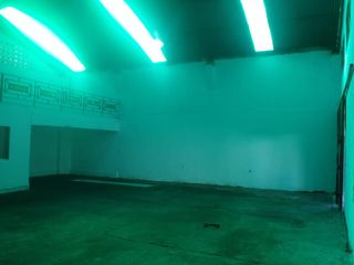 Foto 18 de GALPON EN ALQUILER! APTO TALLER MECANICO!