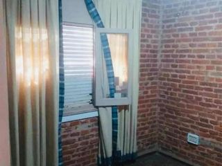 Foto 8 de Casa en venta - 3 Dormitorios 2 Baños - Cocheras - 250Mts2 - Córdoba