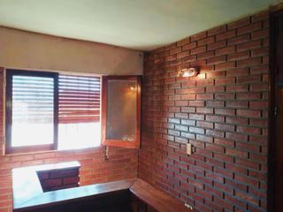 Foto 5 de Casa en venta - 3 Dormitorios 2 Baños - Cocheras - 250Mts2 - Córdoba