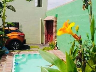 Foto 4 de Casa en venta - 3 Dormitorios 2 Baños - Cocheras - 250Mts2 - Córdoba