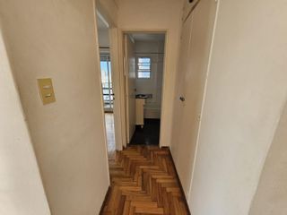 Foto 8 de Honorio Pueyrredon al 600 Departamento de 2 Ambientes con Balcón en Alquiler