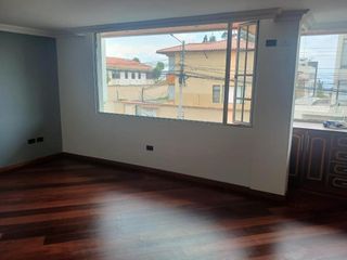 Foto 2 de CASA EN VENTA EN MONTESERRIN - 252m2 - $ 380.000 (NEGOCIALBLES)