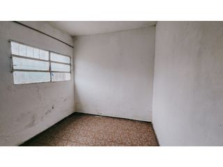 Foto 5 de ALQUILER - CASA EN BARRIO ACOSTA - 1 DORMITORIO