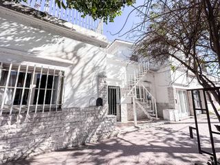 Foto 1 de VENTA DE CASA MAS DPTO EN ALTA CORDOBA