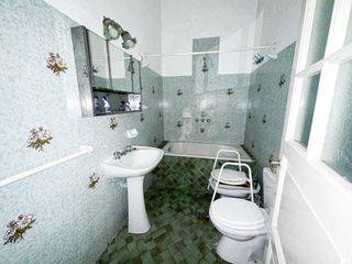 Foto 5 de VENTA DE CASA MAS DPTO EN ALTA CORDOBA