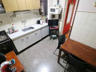 Foto 5 de DEPARTAMENTO 4 AMBIENTES VENTA BOEDO COCHERA