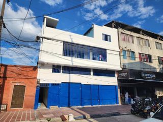 Foto 10 de OPORTUNIDAD VENTA BODEGA - EDIFICIO BARRIO OBRERO