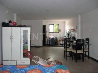 Foto 8 de OPORTUNIDAD VENTA BODEGA - EDIFICIO BARRIO OBRERO