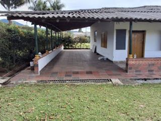 Foto 2 de ARRIENDO de CASA COMERCIAL en LA CEJA