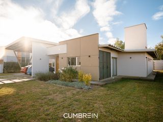 Foto 2 de Casa de 3 dormitorios en alquiler en La Castilla Club de Campo