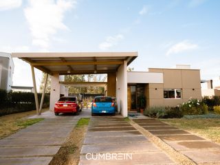 Foto 1 de Casa de 3 dormitorios en alquiler en La Castilla Club de Campo
