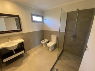 Foto 23 de Casa de 3 dormitorios en alquiler en La Castilla Club de Campo