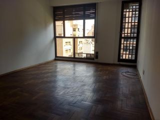 Foto 5 de Departamento en un dormitorio en alquiler Centro.