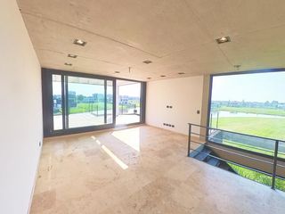 Foto 40 de Imponente Casa al lago en los puentes