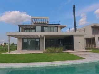 Foto 15 de Imponente Casa al lago en los puentes
