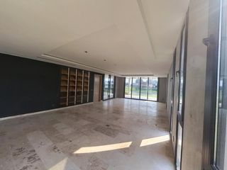 Foto 9 de Imponente Casa al lago en los puentes