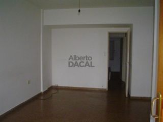 Foto 2 de Departamento - La Plata