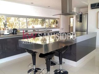 Foto 20 de Los Alisos  casa con 4 dormitorios al agua en Nordelta, alquiler con muebles. Anual o temporal.