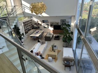 Foto 12 de Los Alisos  casa con 4 dormitorios al agua en Nordelta, alquiler con muebles. Anual o temporal.