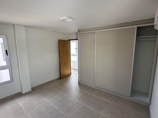 Foto 18 de Departamento en alquiler de 2 dormitorios a estrenar a mts. de Av. H. Yrigoyen