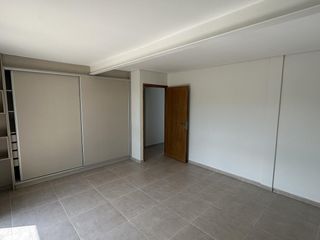 Foto 12 de Departamento en alquiler de 2 dormitorios a estrenar a mts. de Av. H. Yrigoyen
