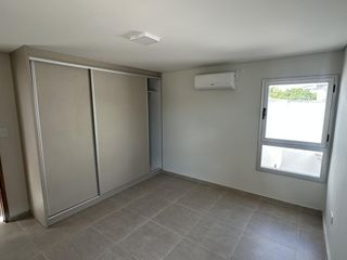 Foto 17 de Departamento en alquiler de 2 dormitorios a estrenar a mts. de Av. H. Yrigoyen