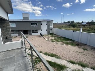 Foto 22 de Departamento en alquiler de 2 dormitorios a estrenar a mts. de Av. H. Yrigoyen